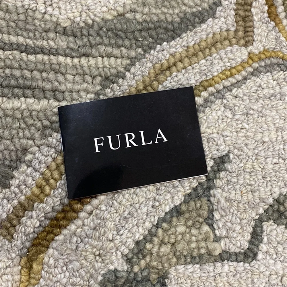 💕 Furla black Italian leather large braided satchel bag 💕